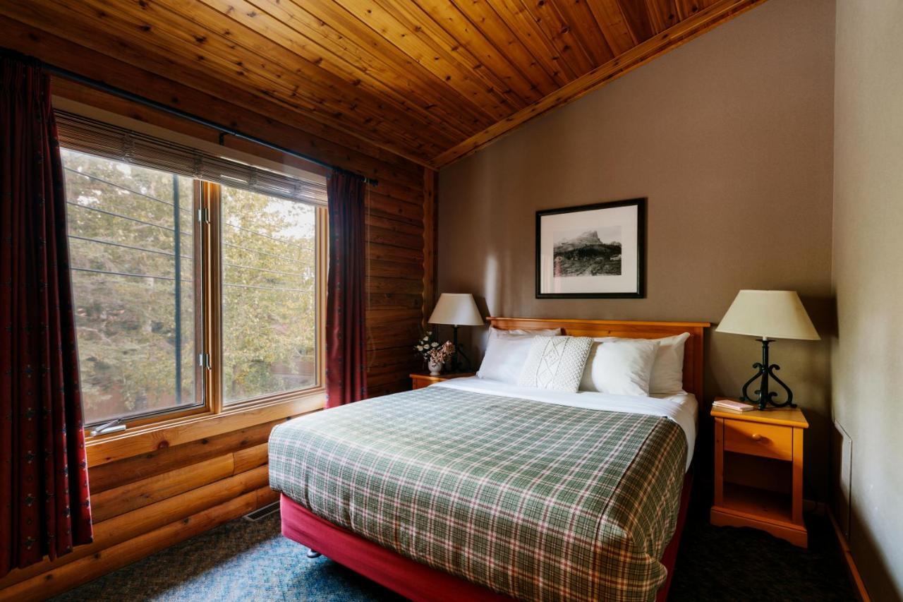 Miette Mountain Cabins Джаспър Екстериор снимка